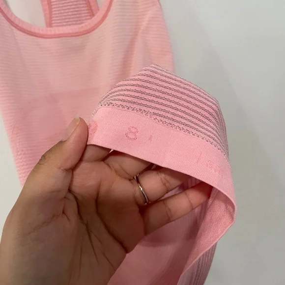 Lululemon Pink Swiftly Tech Tank Size 8 - Picture 2 of 3